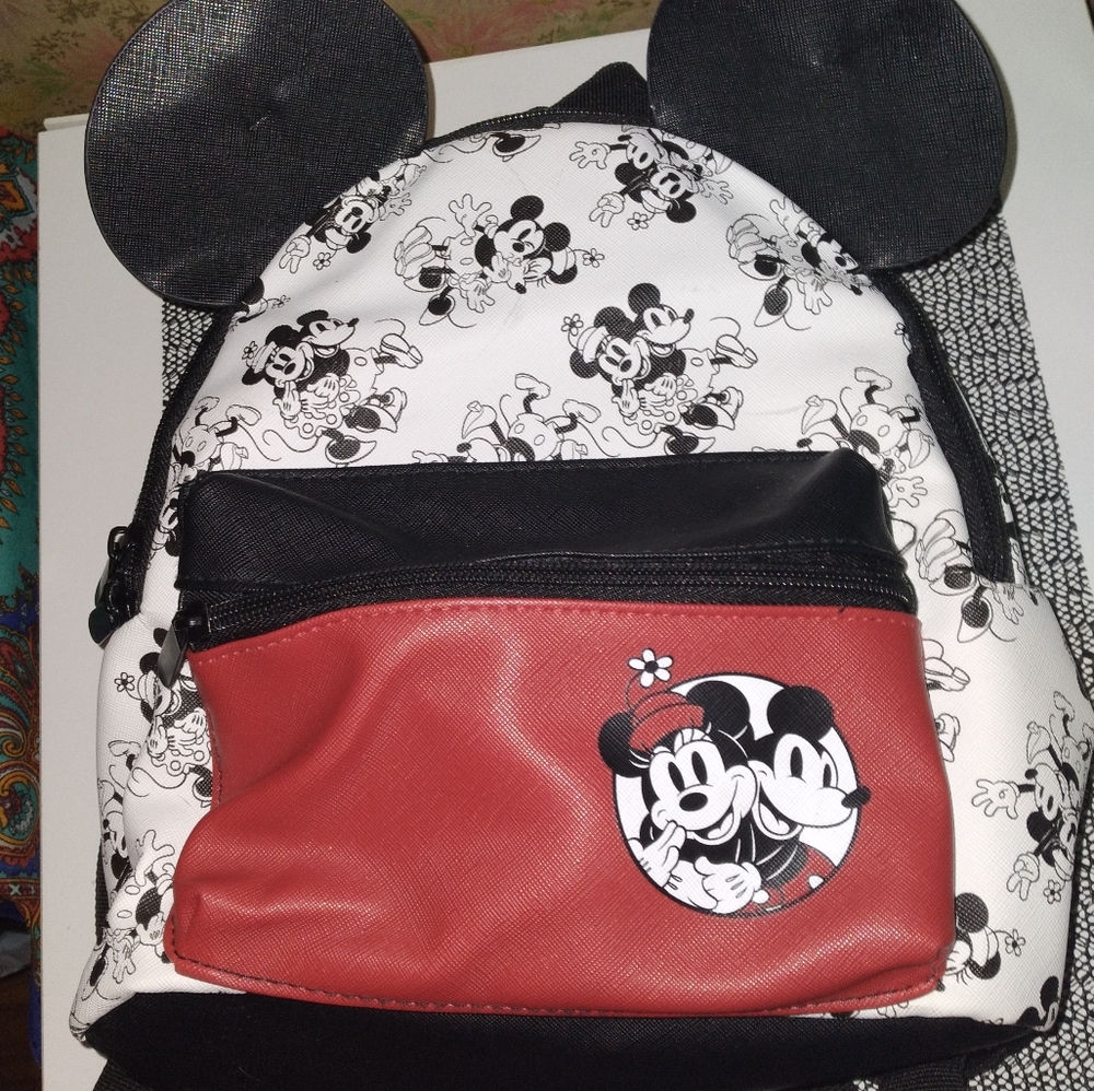 Mickey and minnie backpack